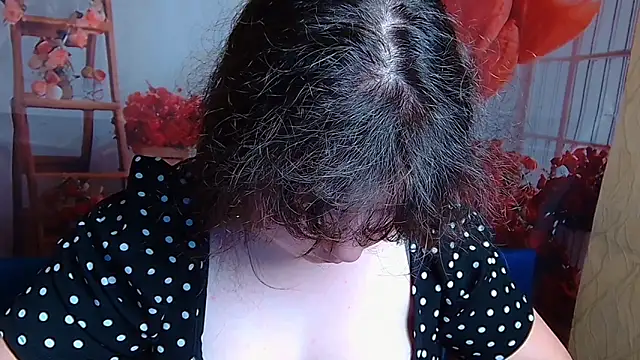 دردشة NeonilaLisova الجنسية المباشرة