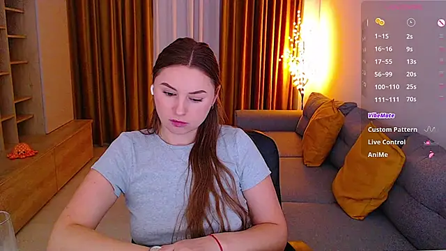 _Mia_Adams Chat XXX in diretta