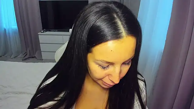 AvisFlowers live XXX chat