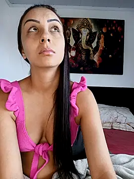 Show de bbzinharosa na webcam