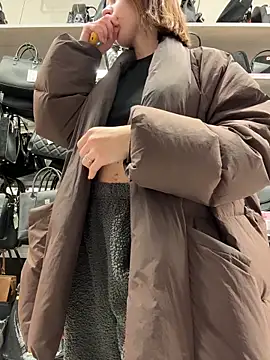 RosieSecret Adlı Modelin Canlı XXX Sohbeti