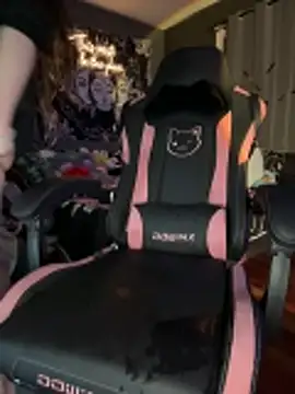 BlaizeyBBy: διαδικτυακό σόου στην κάμερα