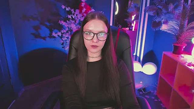 Онлайн чат XXX Emily_tender