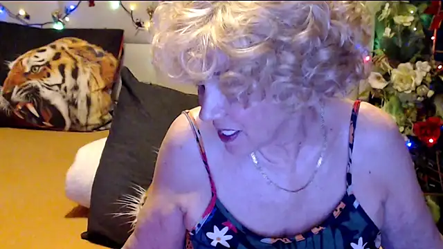 HappyWomanOn Live XXX-Chat