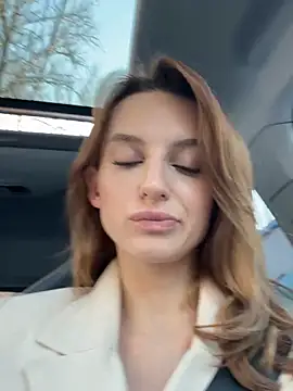 -AngelAri- – Live XXX-chat