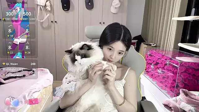 OiOi-666's Live XXX Chat