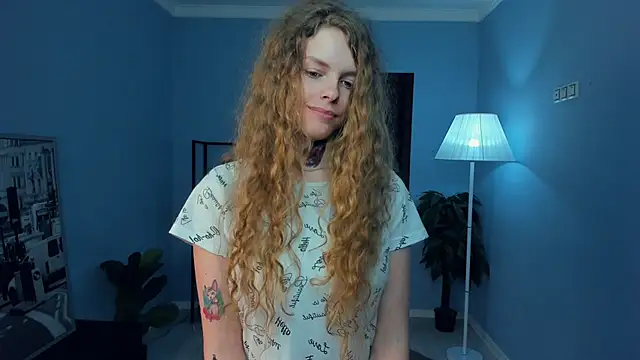 RayaNenlia: απευθείας συνομιλία ΧΧΧ