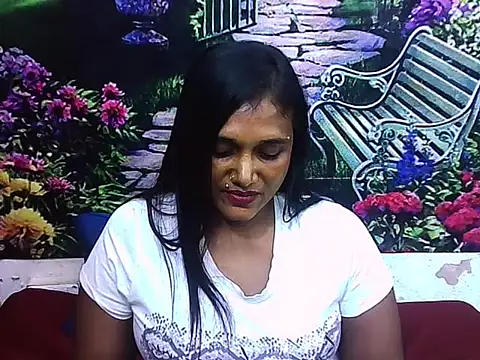 Chat +18 de IndianSexyLady20 ao vivo