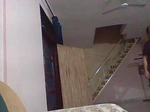 tejvirdhanoa élő XXX-chatje