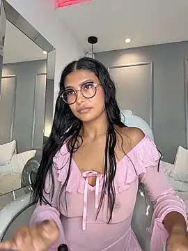 MiaSmit_n Webbikameraesitys