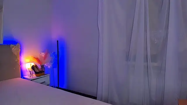 Laura_Leee – Live XXX-chat