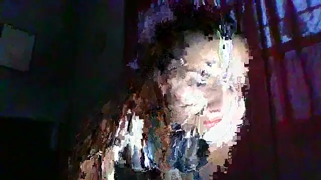 salo_curvie: διαδικτυακό σόου στην κάμερα