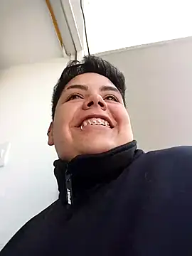 Chat XXX en directo de Hailey_Curvy