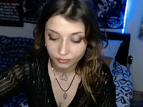 XXX chat uživo modela AlienforTwenty