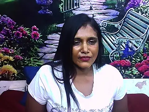 IndianSexyLady20 Webcam show