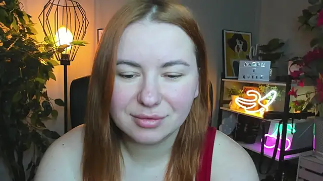 LAYLAxSTAR live XXX chat