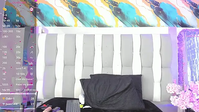 Chat +18 de IsaDiiaz ao vivo