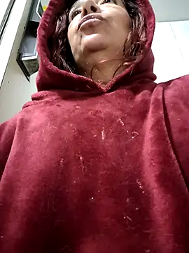 Scarlet_curly8a – Live XXX-chat