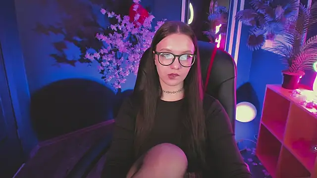 Emily_tender – Naživo XXX chat