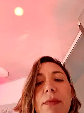 Chatroom XXX en direct de milfsecret69