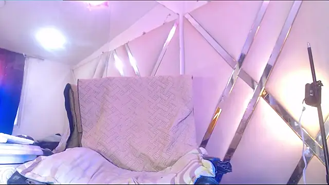 Онлайн чат XXX StefyFerrer