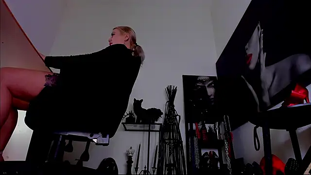 Živý XXX chat MistressDemi