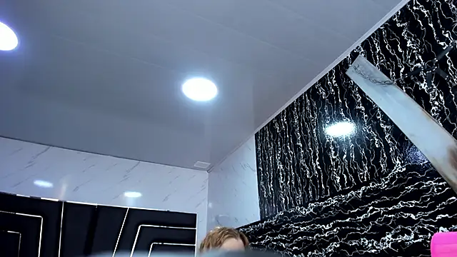 Ladyy_Scarlett's Live XXX Chat