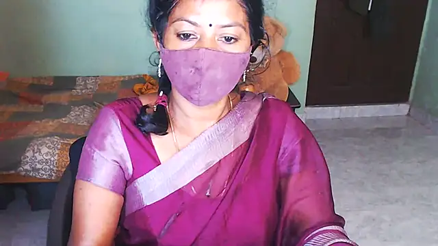 HotGulabi: онлайн-секс-чат