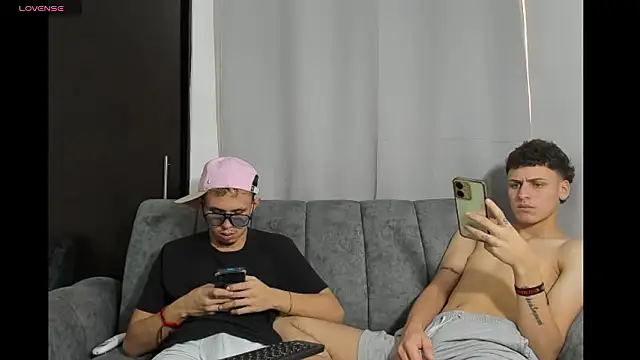 Two_sexboysのウェブカメラショー