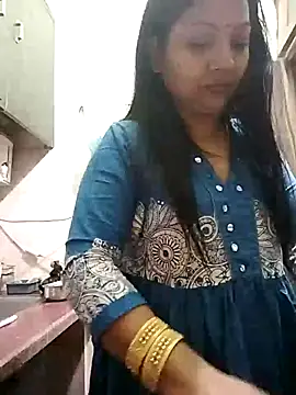 Cute-Janvi20のライブXXXチャット