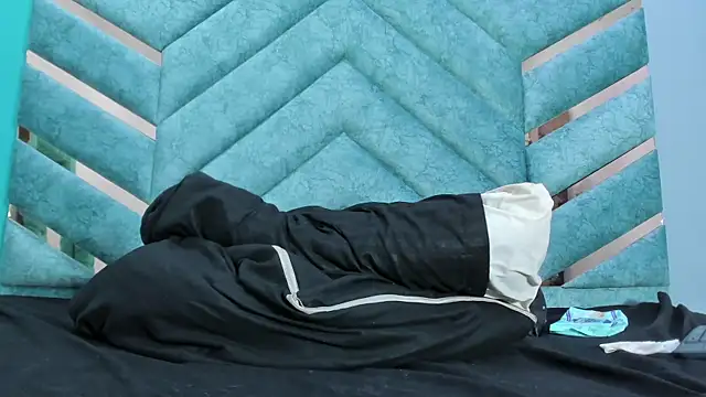 AngelineJolie – Live XXX-chat