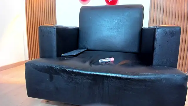 Parys_HotのライブXXXチャット