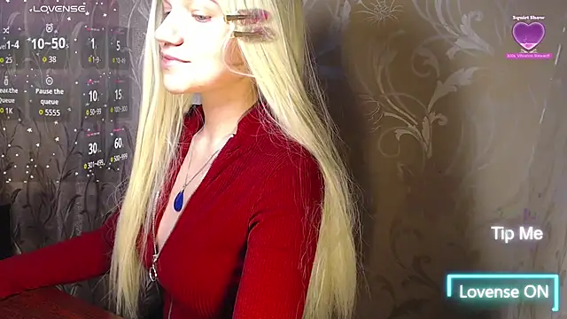 XXX chat uživo modela Shiny_Victoria