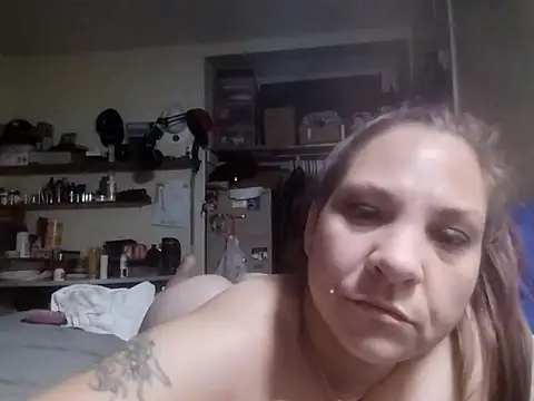 BrattyGirl2424 Live XXX-chat