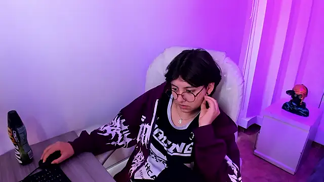 Nathaly_ds: онлайн-секс-чат