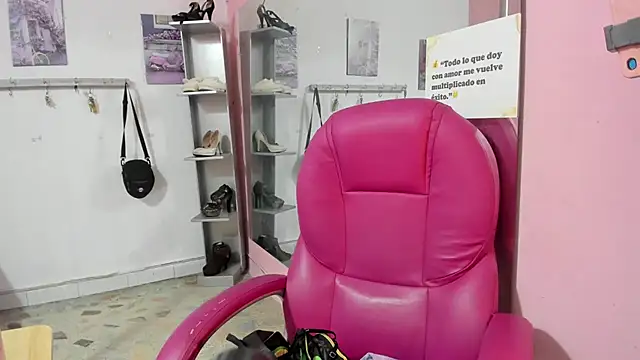 CAMILA--REY: онлайн-секс-чат