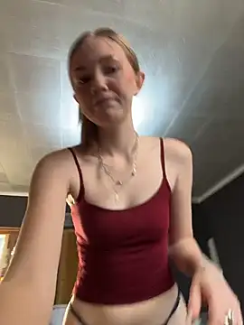 MilaMoonen Live XXX chat