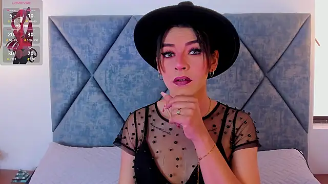 Lilith_Zamara_'s Webcam Show