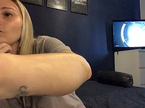 Živý XXX chat Sky25x