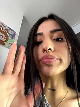 Chat XXX en directo de ananya_sex1