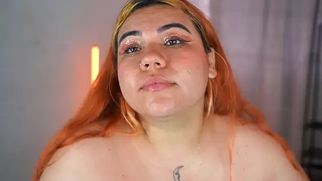 Pokazy przed kamerką – Samanta_Bigboos