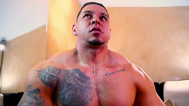 Živý XXX chat MassimoWalton2