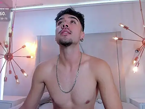 BrunoTurnerr live XXX chat