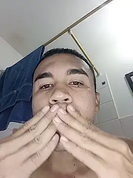 Živý XXX chat andres_dirtylover