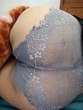 Haralushiaaa 网络视讯表演