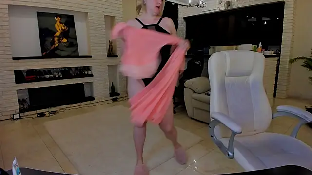 XXX chat uživo modela MariemLui