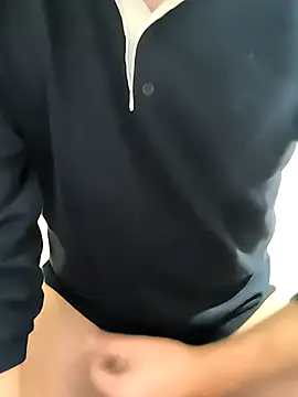 Mahmut_34_34_ Show in webcam