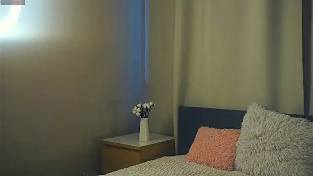 PatricePerlow Adlı Modelin Canlı XXX Sohbeti