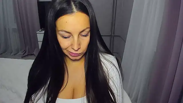 AvisFlowers' Live XXX Chat