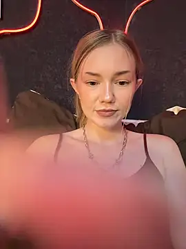 Sembang XXX Secara Langsung MilaMoone